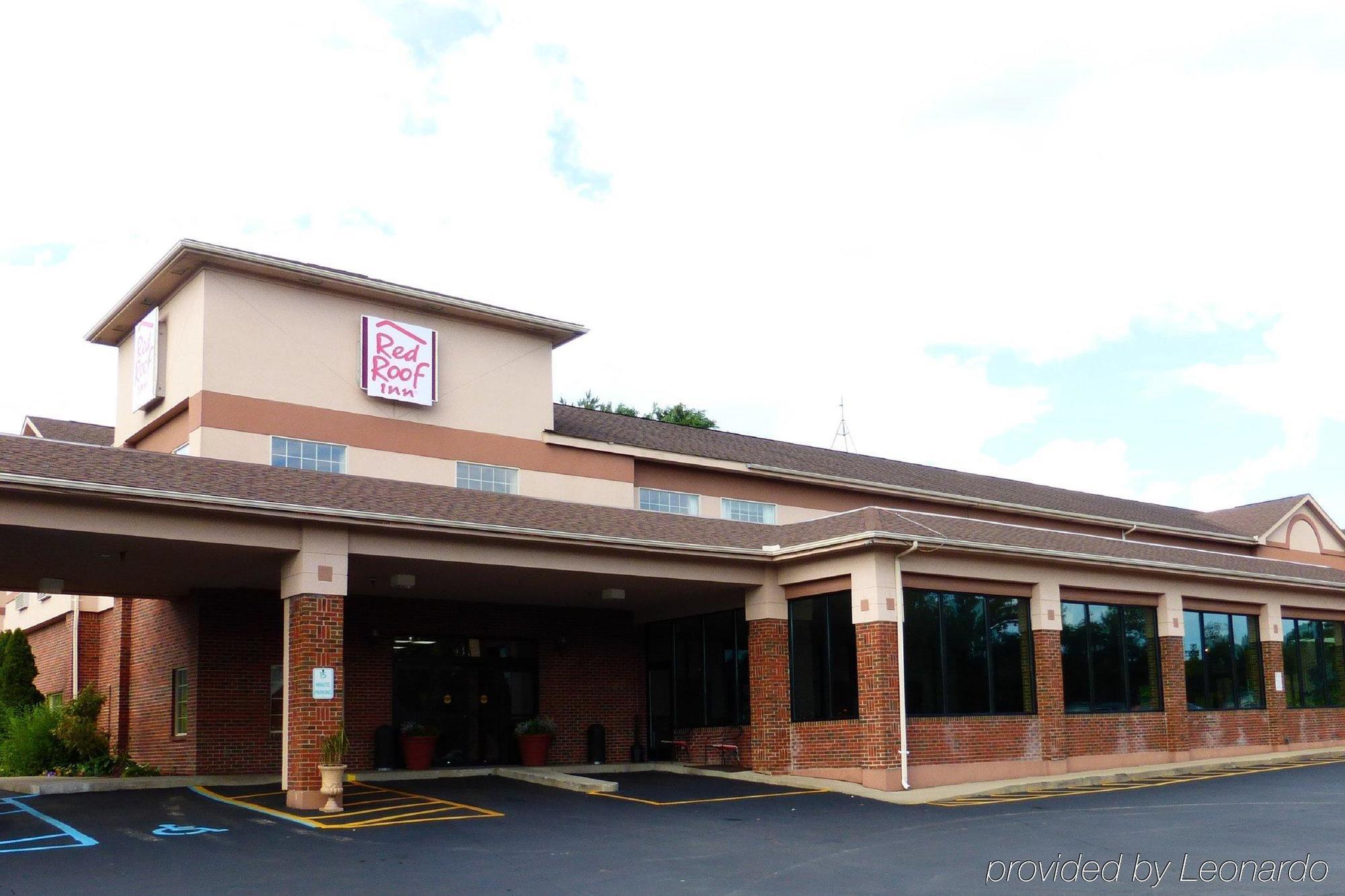Red Roof Inn & Suites Lake Orion / Auburn Hills Exterior foto